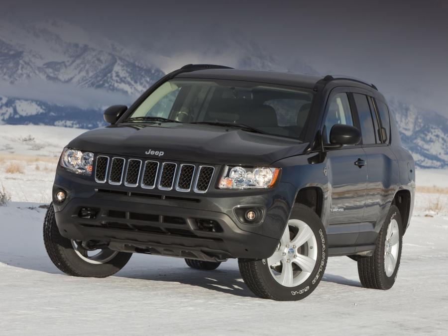  Jeep Compass 2010 года  (фото 15 из 17)